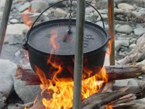 dutch_oven_campfireWEB